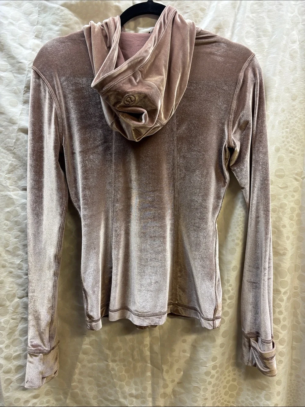 EUC -Lululemon Define Hooded Jacket *Velvet Spanish Oak